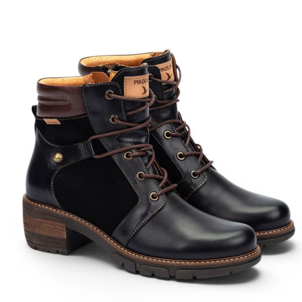 Pikolinos | San Sebastia | WIT8979C1 | Black Mid Heel Ankle Boot