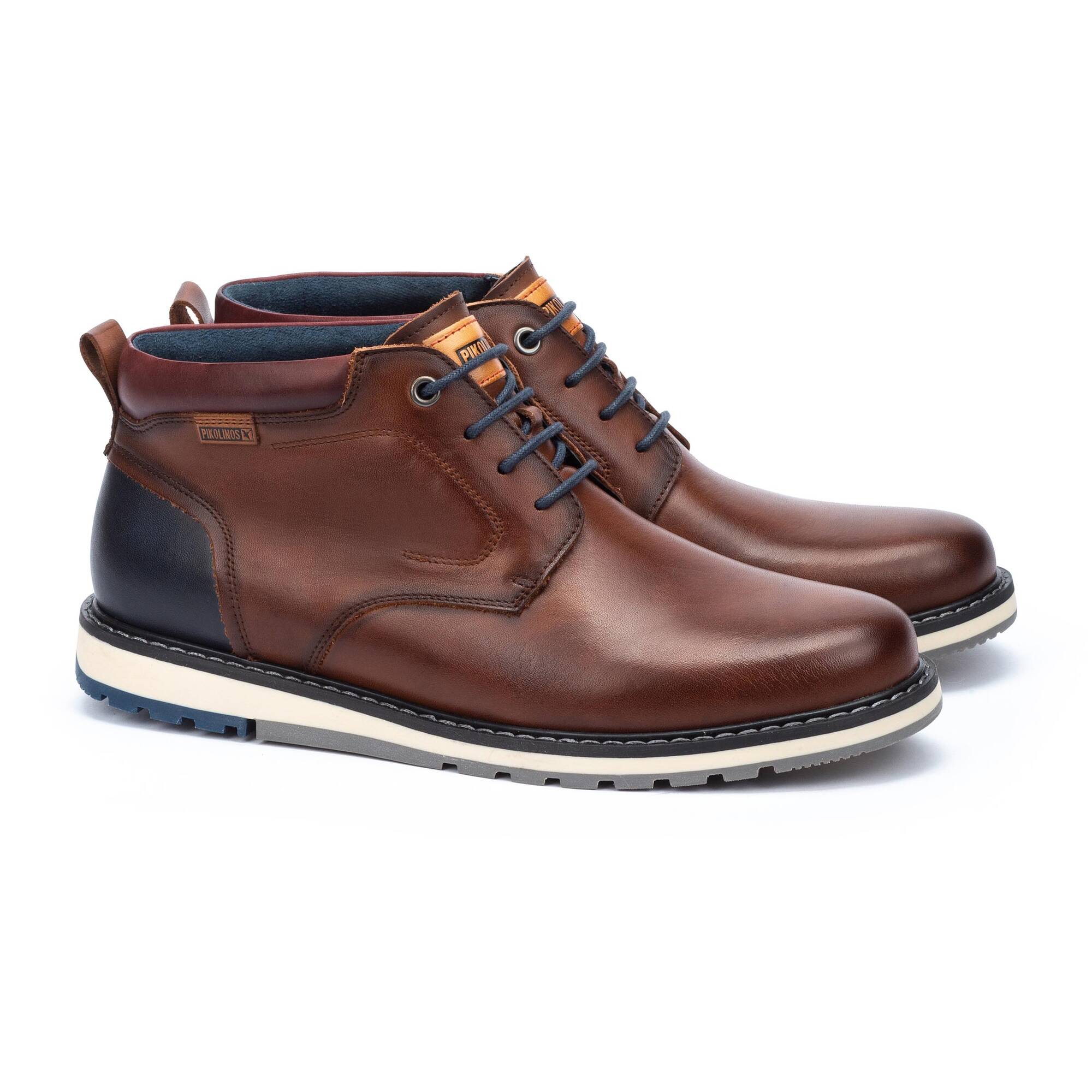 Pikolinos | Berna Boot | M8J-8181 | Cognac