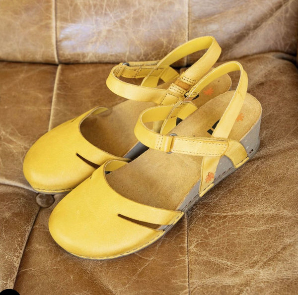 ART | I Live Roma yellow 1931| closed toe Wedge Sandal