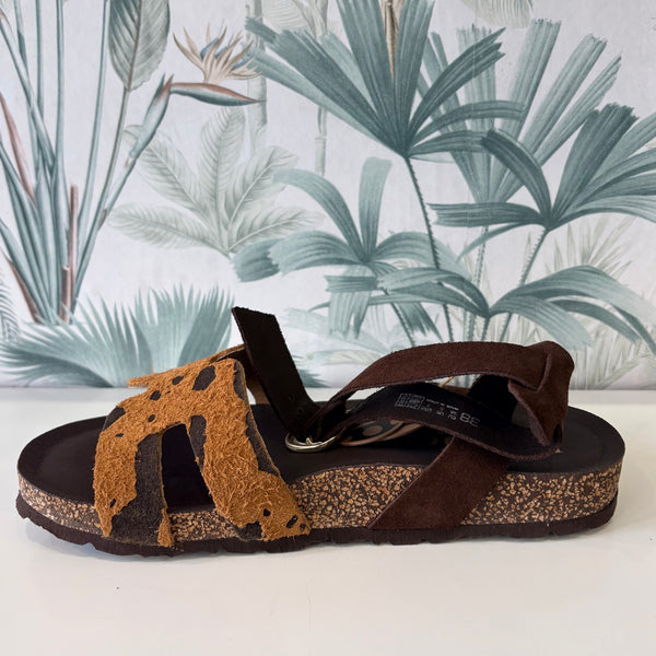 Yokono |Jerba-262 Beige/Brown | Suede Ankle Strap Sandle