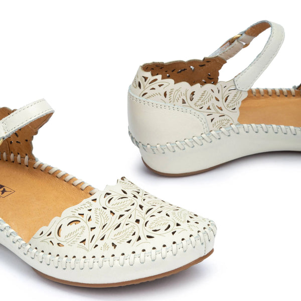 Pikolinos | P.Vallarta 655-0906 Closed Toe Sandal | Cream