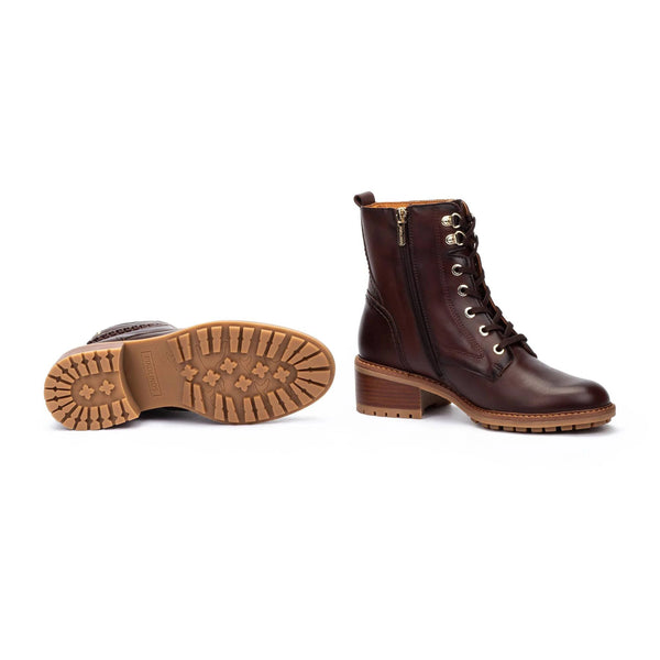 Pikolinos | Medina Heeled Ankle Boot | W0D-8672 | CAOBA