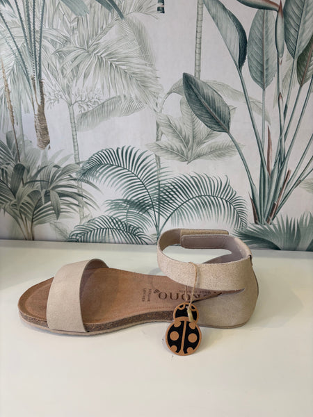 Yokono | Genova -400 Cream Suede | Covered Heel sandal