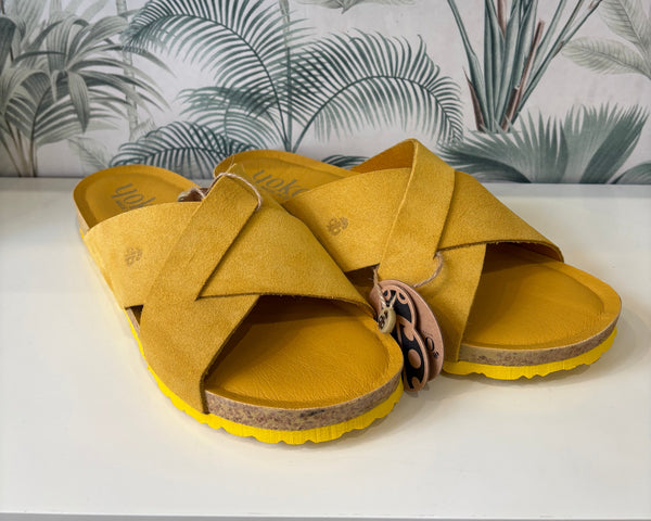 Yokono| Only-300 | Mostaza Suede Crossover Slider Sandal