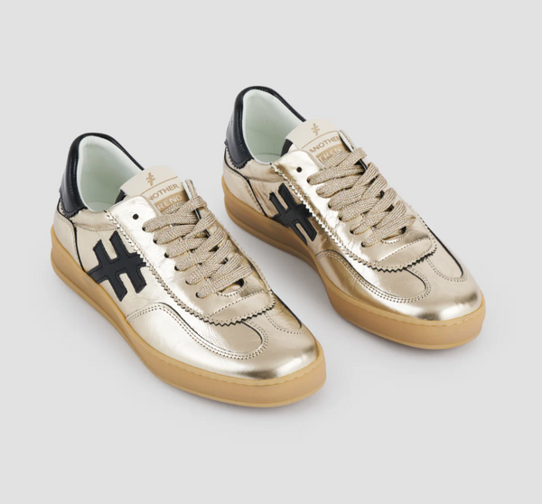 Another Trend | Platino Trainers