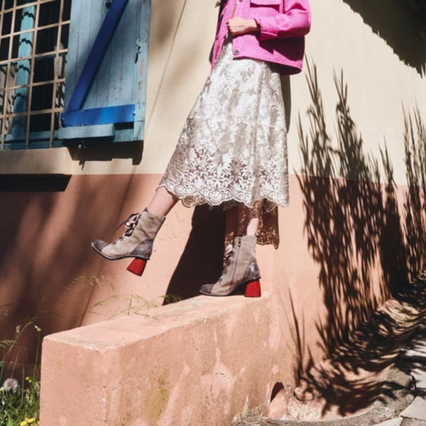 Laura Vita | Evcao 01 | Heeled Lace Up Boot | Souris