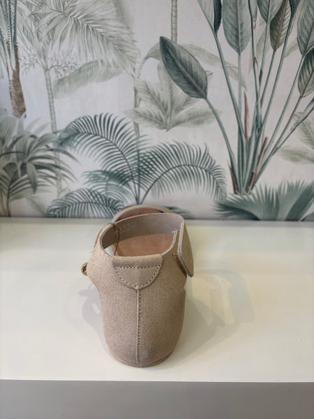 Yokono | Genova -400 Cream Suede | Covered Heel sandal