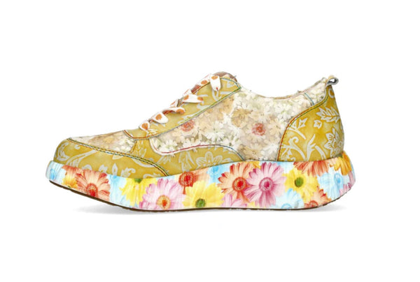 Laura Vita | Nikito  Trainers - 62 | Apricot
