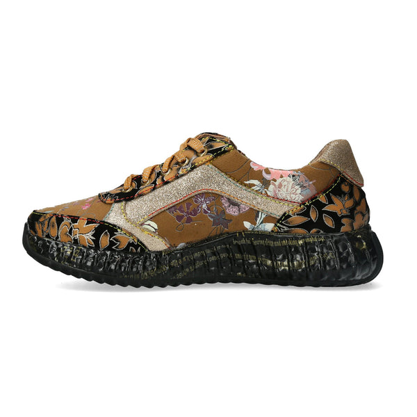 Laura Vita | Burton 11 Trainer | Chestnut
