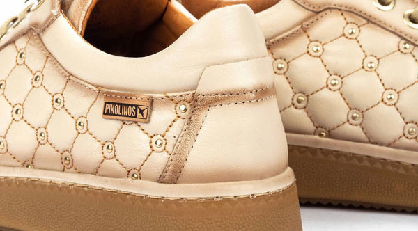 Pikolinos  Baeza Leather Sneaker in cream leather W8V