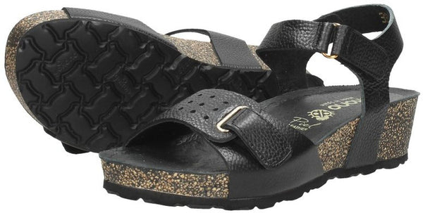 Yokono | Mahon-005 Low Wedge Sandal | Black